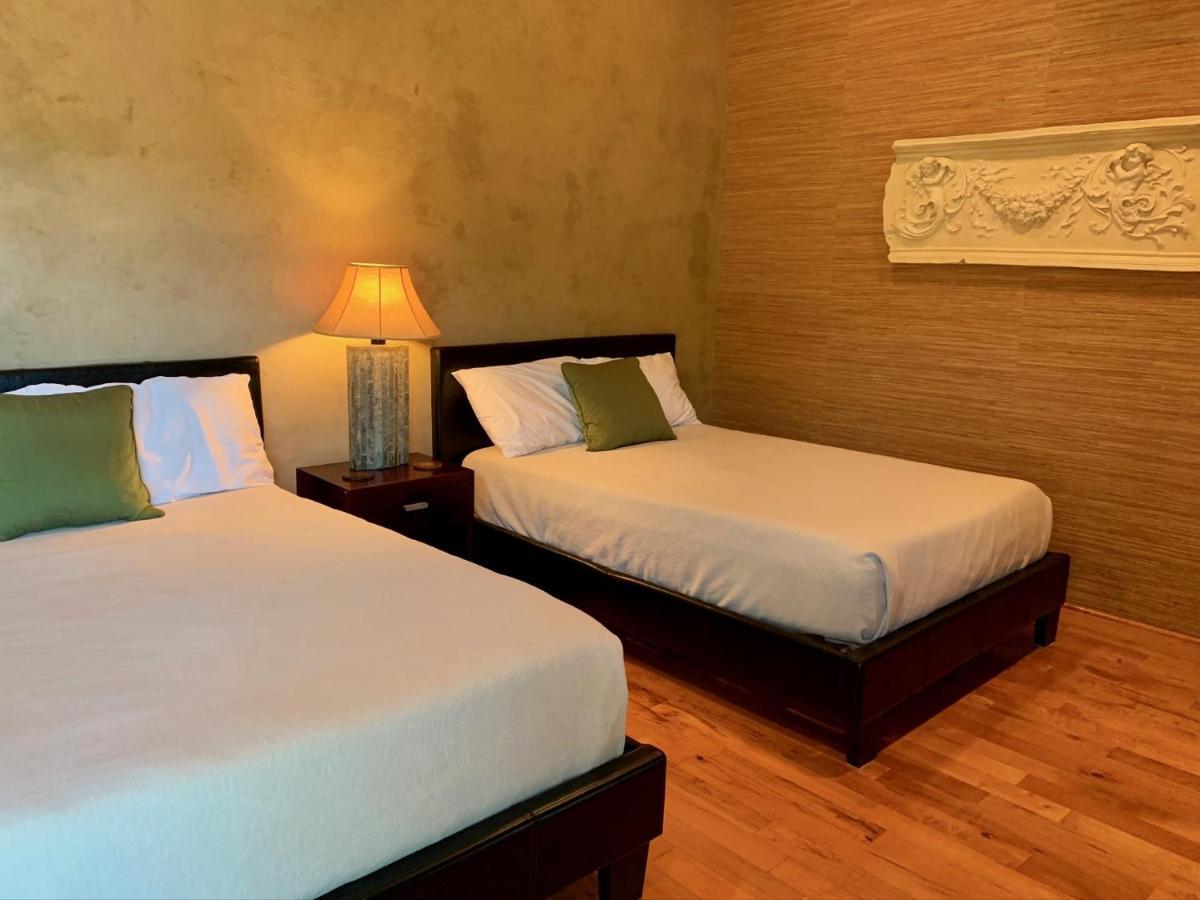 Scenic Hill Country Retreat - Rhino Ranch Villa นิวบราวน์เฟลส์ ภายนอก รูปภาพ